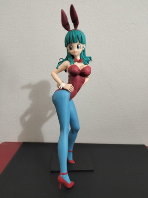 Bulma Bunny Girl anime figure used, 24 cm