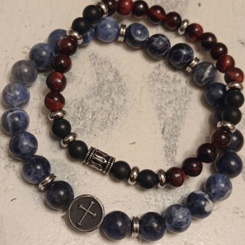 Handmade men's bracelet with red tiger's eye and black onyx, new