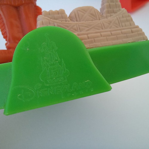 2 Collectible McDonald's figures (Disneyland), year 1997