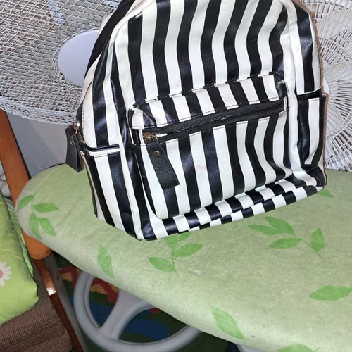 Backpack black and white used in good condition