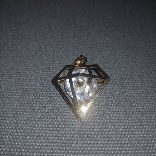 Children's faux pendant diamond design with crystal new