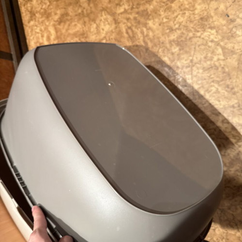 Cat litter tray very good condition, modern grey