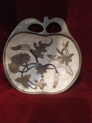 Brass decorative apple-shaped plate used