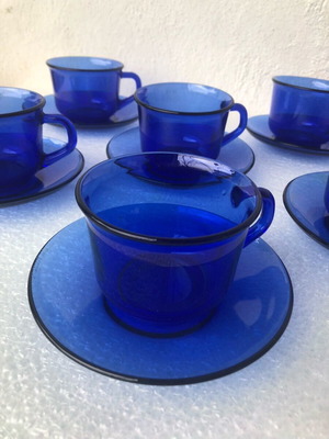 Arcoroc France cup set like new