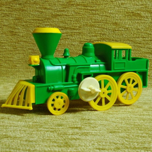 Kivi Vasileiadis Whistling Wind-Up Train New with Box