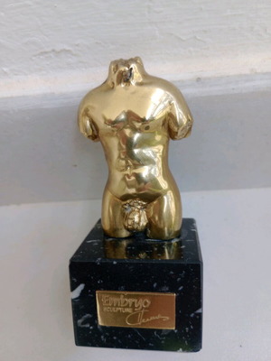 Bronze statuette like new, numbered and sealed