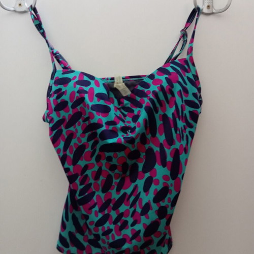 Victoria's Secret swimsuit 31A like new, XS size