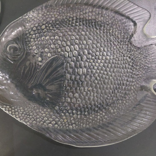 Arcoroc Poisson French plates from the 1980s, like new, set of 2