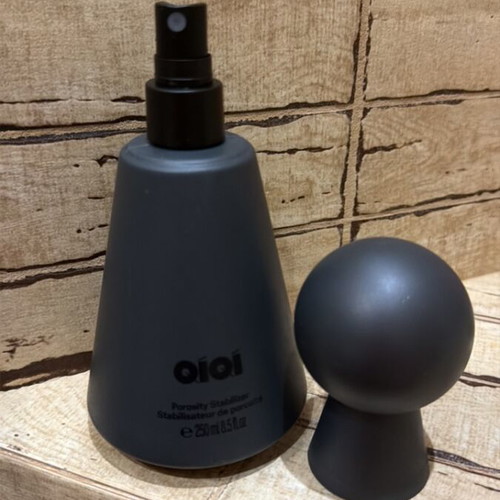 Qiqi Porosity Stabilizer like new, slightly used