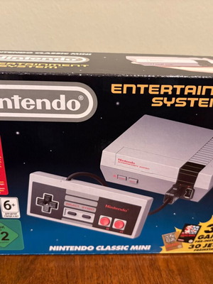 Nintendo Classic Mini NES σαν καινούργιο, πλήρες σετ με 30 παιχνίδια