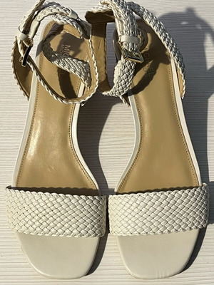 Michael Kors leather summer sandal new size 38 white