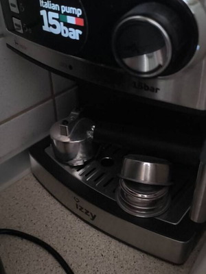 Izzy Barista 6823 Espresso Machine like new, 15 bar pump