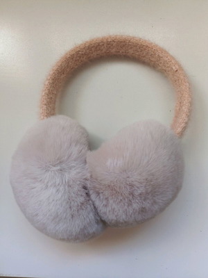 Αυτάκια ροζ ανοιχτό σαν καινούργια