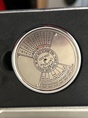Date calculation mechanism like new