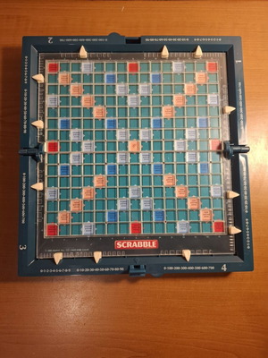 Travel Scrabble game like new