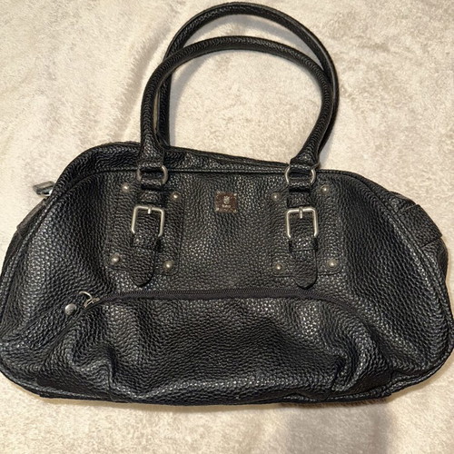 Kem black shoulder and handbag used with embossed texture