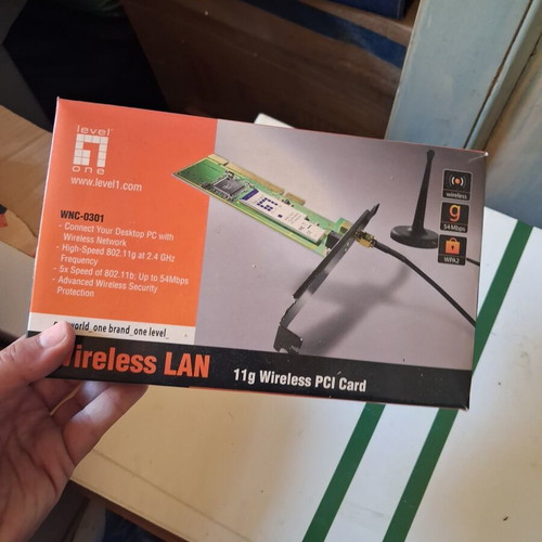 LevelOne WNC-0301 Wireless PCI Card 802.11g new, full set