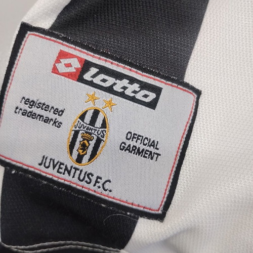 Juventus Del Piero 2001 2002 jersey medium used authentic