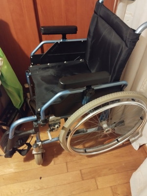 Wheelchair like new, minimally used