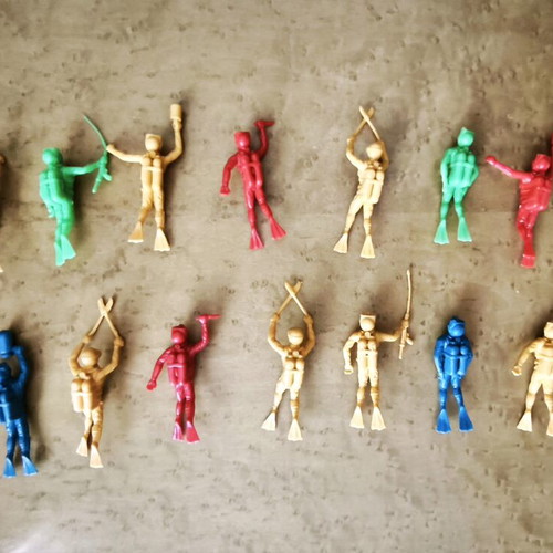 Solpa Frogmen figures like new