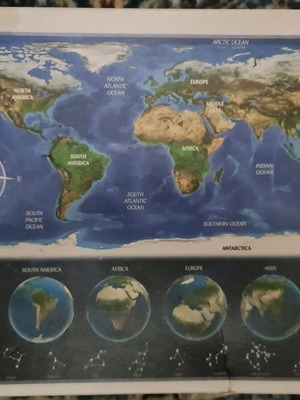 Puzzle Planet Earth 1000 pieces used