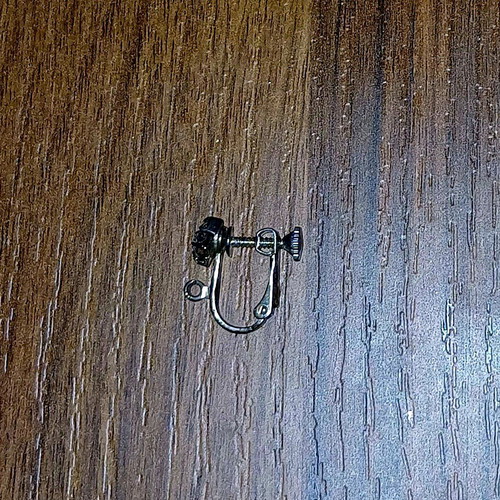 Vintage silver earring 925 like new with 4 zircon