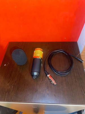 Σετ ηχογράφησης με κάρτα ήχου σαν καινούργιο