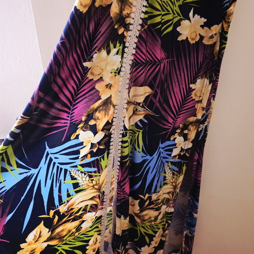 Printed long dress with slits like new, multicolor