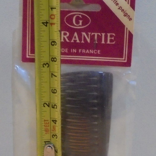 Garantie set of 2 brown hair comb clips new