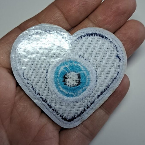Embroidered heart patch with eye new