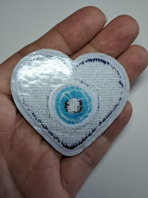 Embroidered heart patch with eye new