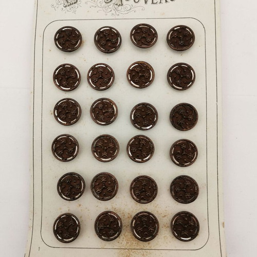 Metal buttons used from 1960 era, 1 cm
