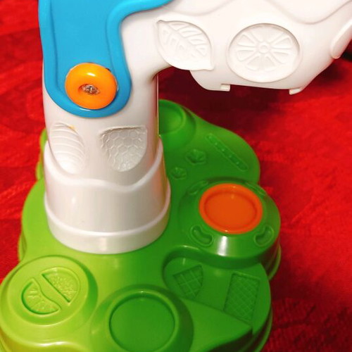Playdough molds with machine like new