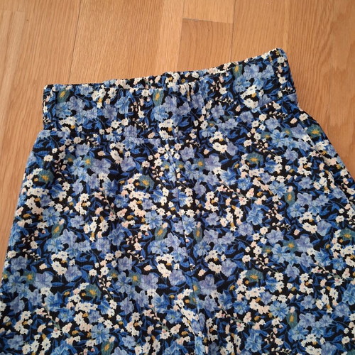 Floral pants Pink Woman like new, elastic waist, XS