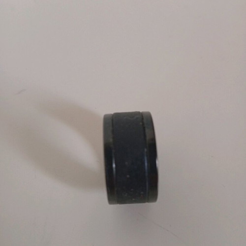 Minimal black ring like new, black metal design