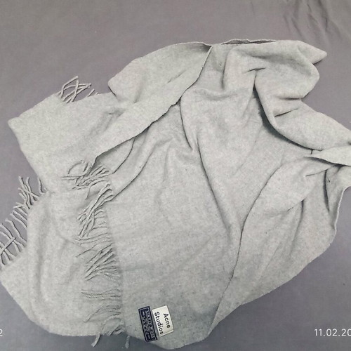 Acne Studios wool scarf like new, gray
