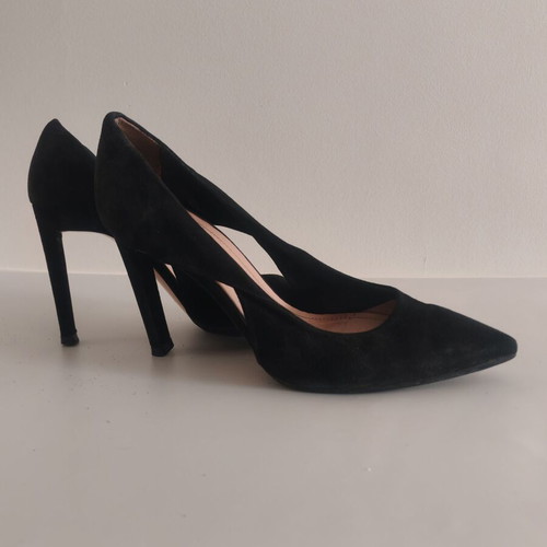 8 by YOOX Black Suede Pumps Size 38 Used, Made in Italy