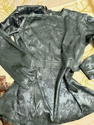 Nidodileda satin top new, green, size S