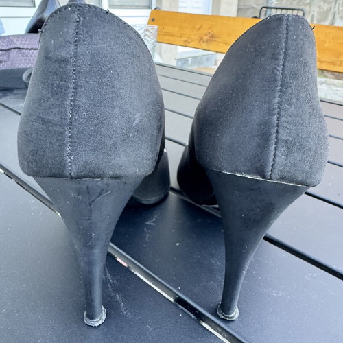 Bozikis black suede pumps size 41 used, high heel 11.5 cm