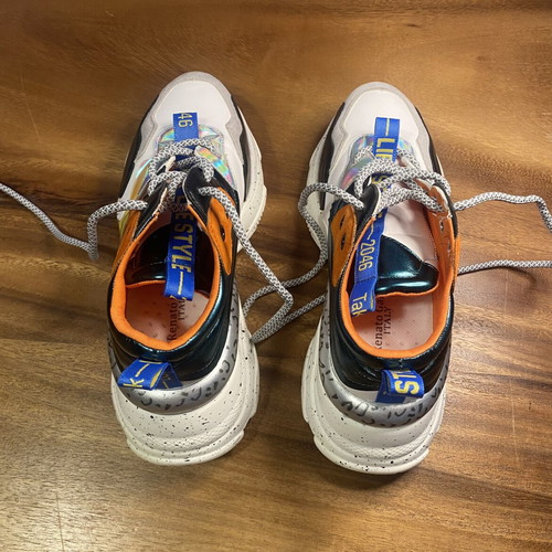 Renato Garini Multicolor Sneakers size 39 like new, narrow fit for 38