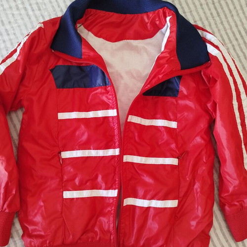 Windbreaker jacket for boy 3-4 years like new, red