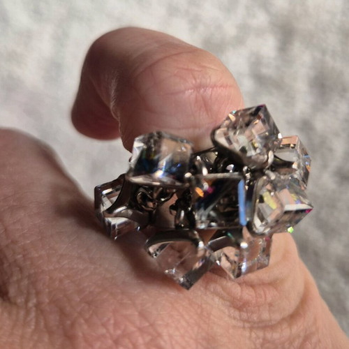 Rings and bracelets used, pack with one Follie ring