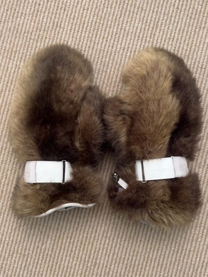 BARTS gloves with eco fur and leather S/M like new, brown