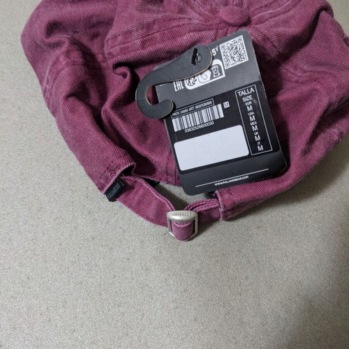Pull and Bear hat new, vintage pink, adjustable size