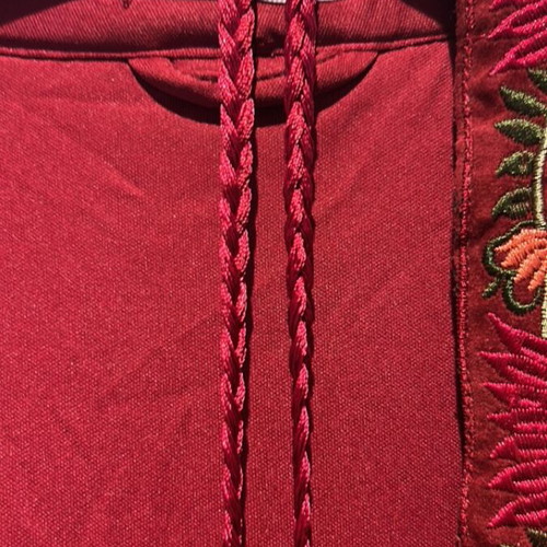 Lily Rose coat like new, size Medium, burgundy with gold