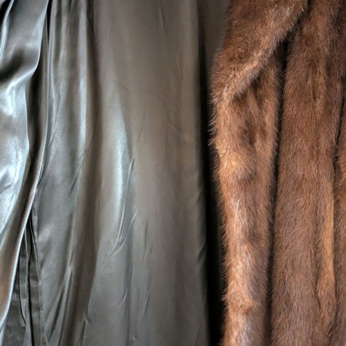 Women's brown fur coat like new