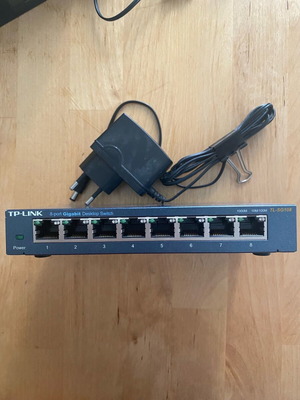 Tplink switch 8port 1000m TL-SG108 σαν καινούργιο