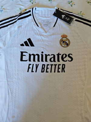 Real Madrid Authentic Home Jersey 24-25 Brand New Size M