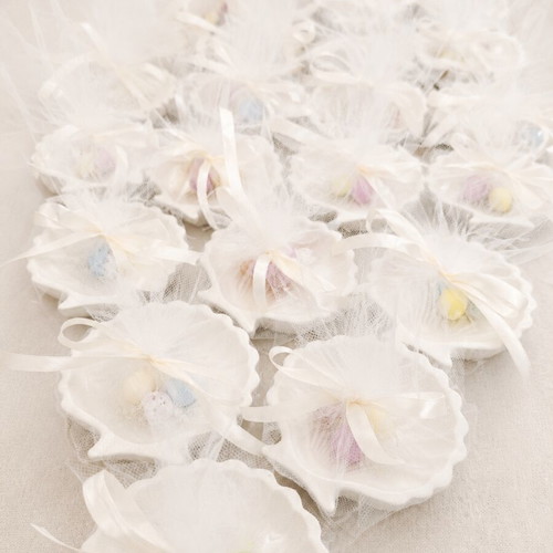 Gypsum shell bomboniere handmade, new