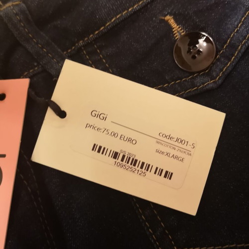 GiGi women's flared jeans new, size XL, blue